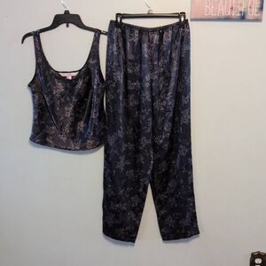 Victoria's Secret Pajama Set size M Navy Blue Satin Crop Tank Pants Floral